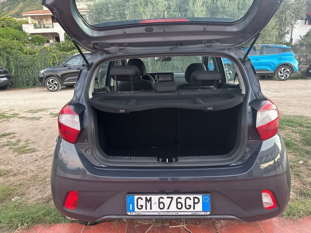Hyundai i10 usata a Salerno (11)