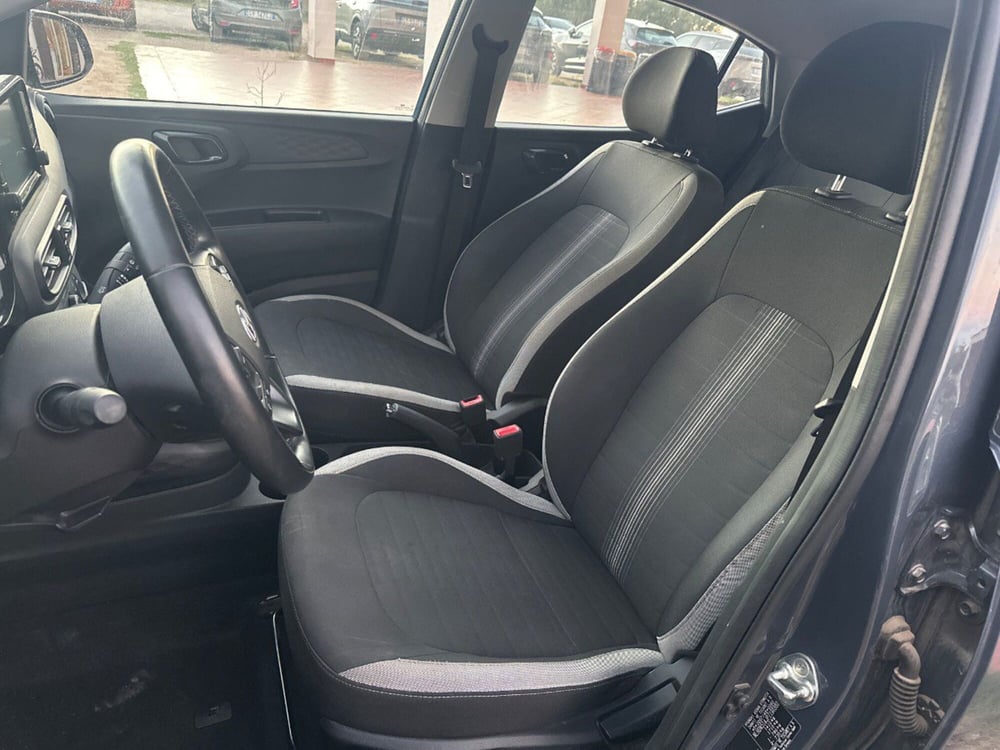 Hyundai i10 usata a Salerno (6)