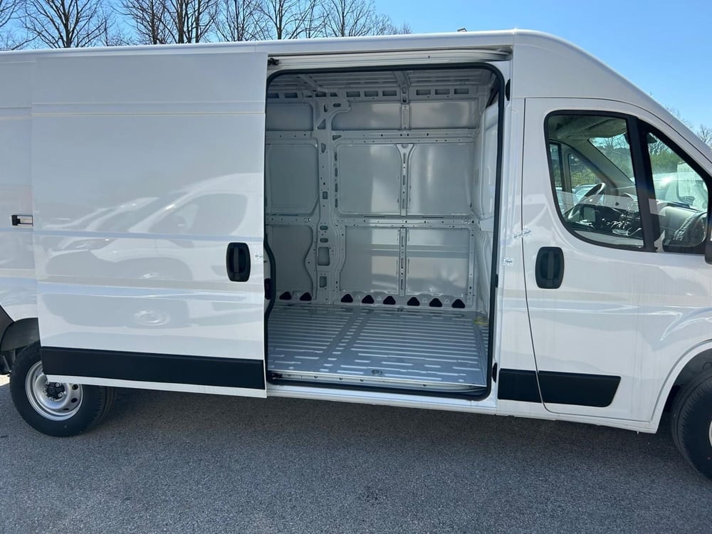 Peugeot Boxer Furgone nuova a Salerno (12)