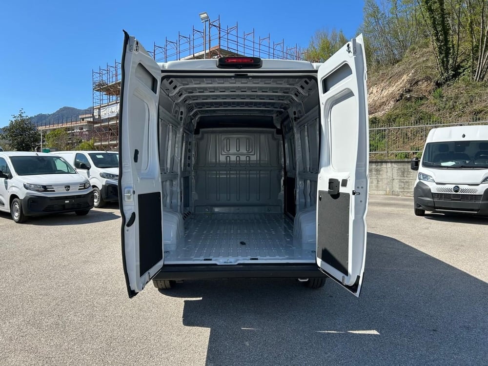 Peugeot Boxer Furgone nuova a Salerno (15)
