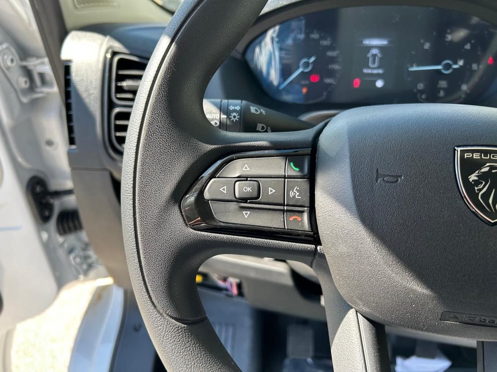 Peugeot Boxer Furgone nuova a Salerno (17)
