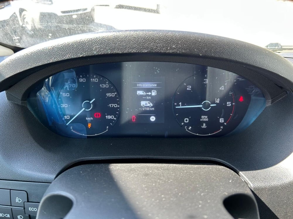Peugeot Boxer Furgone nuova a Salerno (19)