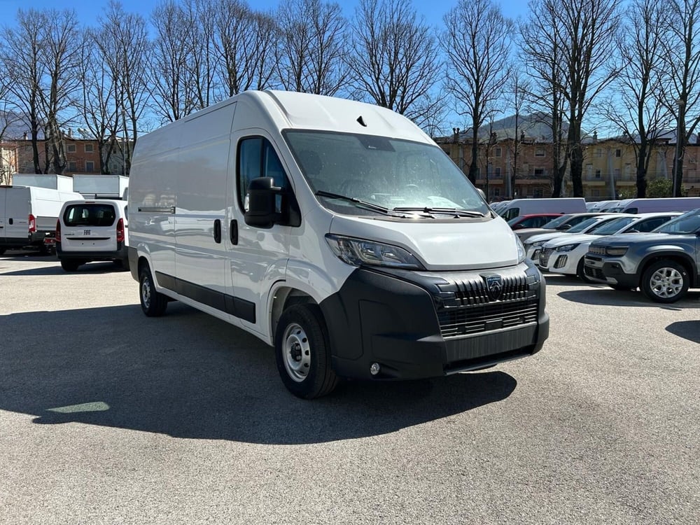 Peugeot Boxer Furgone nuova a Salerno (2)