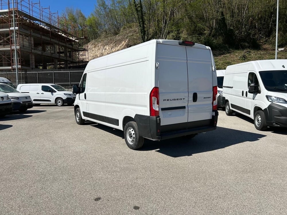 Peugeot Boxer Furgone nuova a Salerno (3)