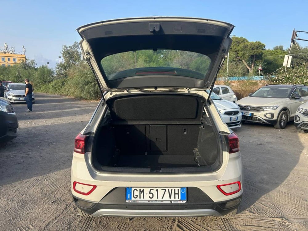 Volkswagen T-Roc usata a Salerno (11)