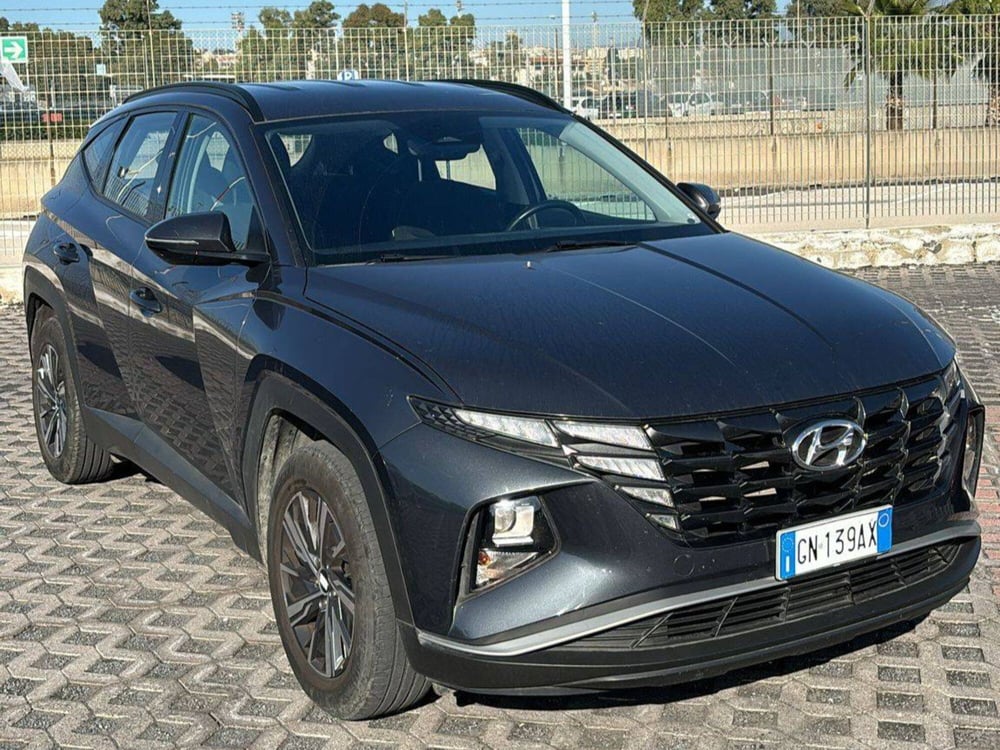Hyundai Tucson usata a Salerno (2)
