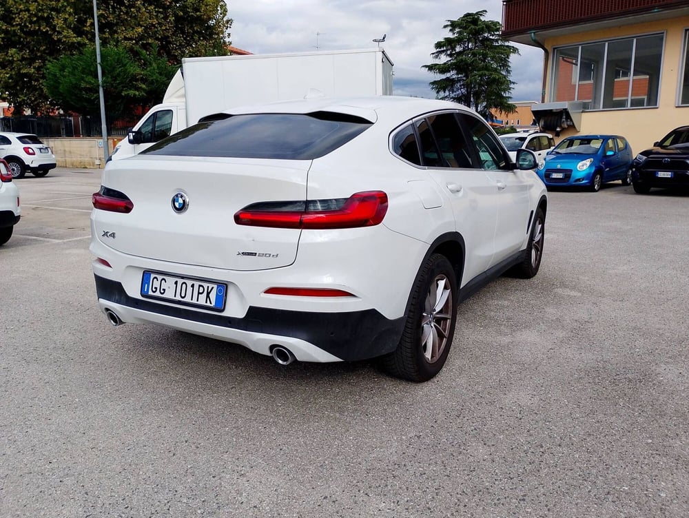 BMW X4 usata a Salerno (3)