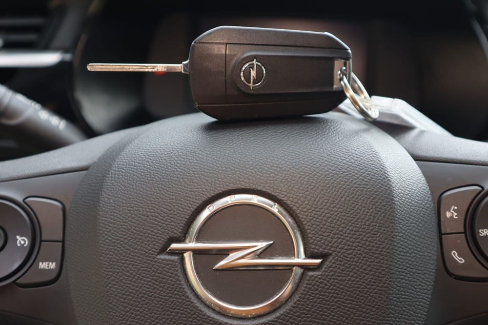 Opel Corsa usata a Salerno (8)