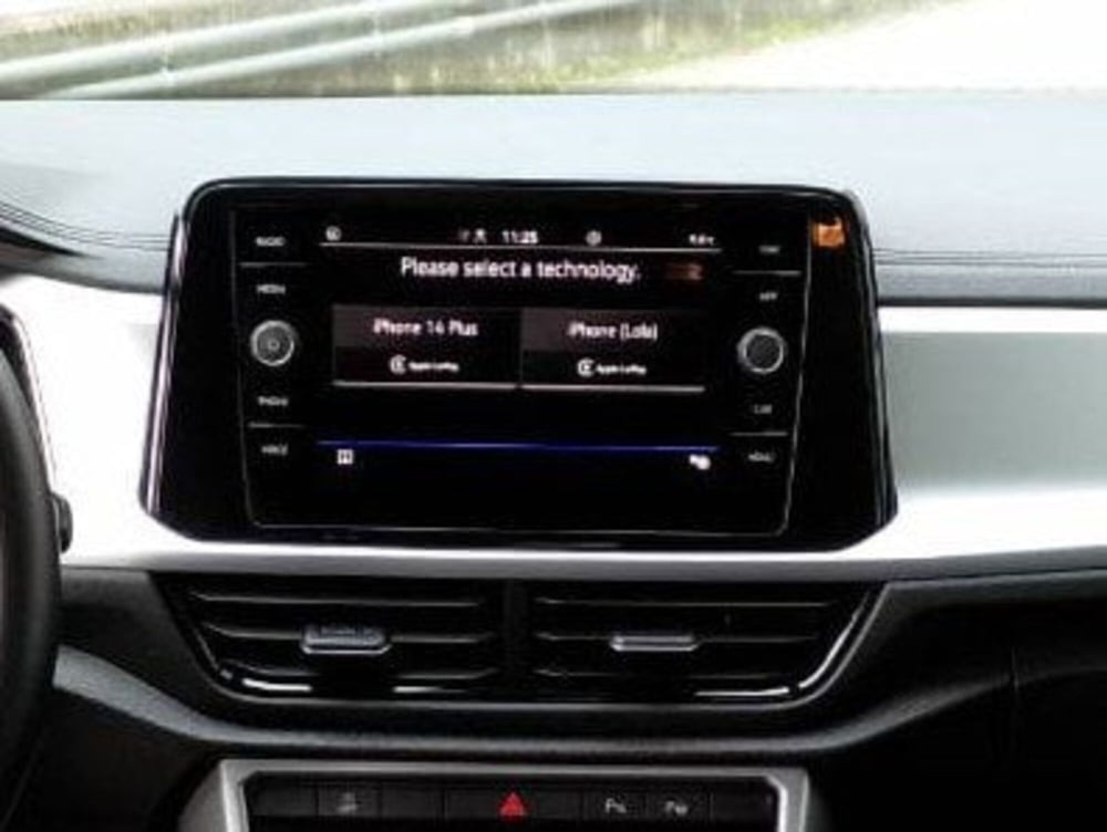 Volkswagen T-Roc usata a Salerno (16)