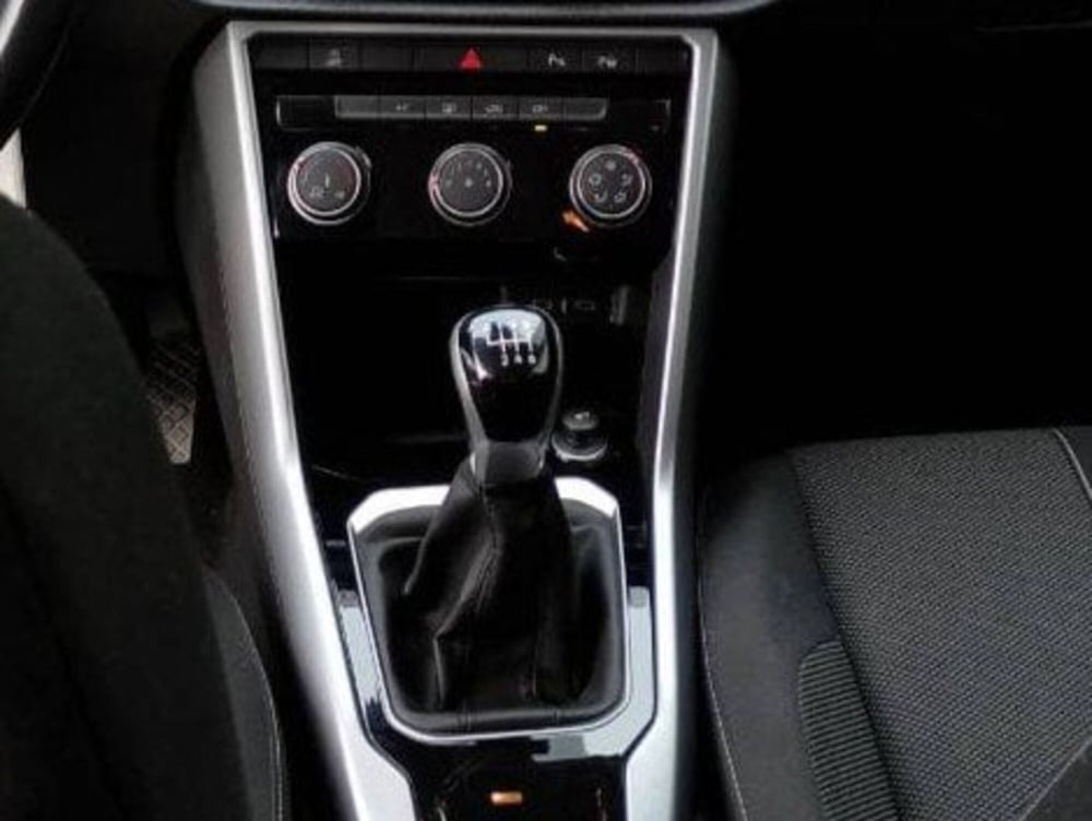 Volkswagen T-Roc usata a Salerno (17)