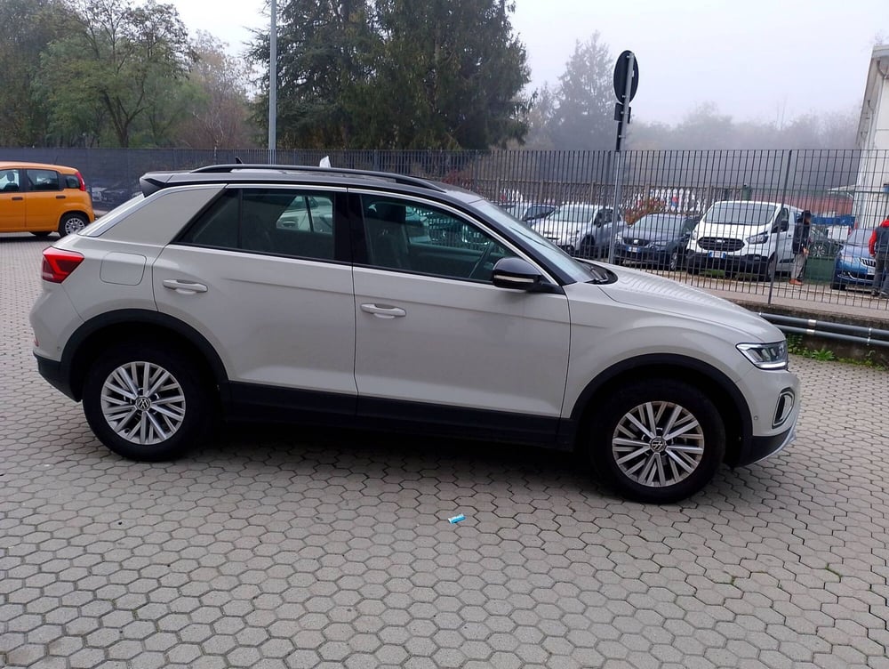 Volkswagen T-Roc usata a Salerno (9)