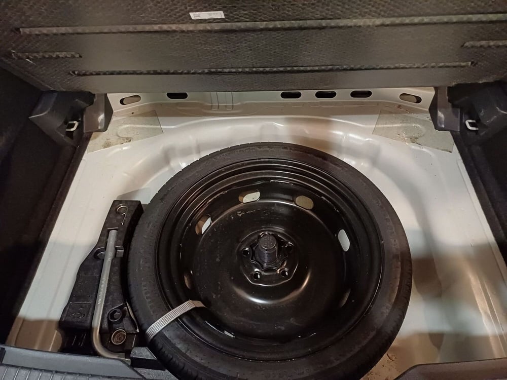 Volkswagen T-Roc usata a Salerno (11)