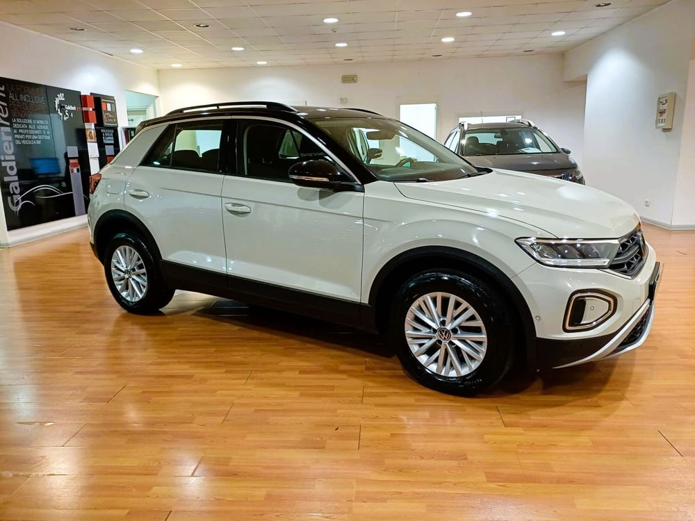 Volkswagen T-Roc usata a Salerno (9)