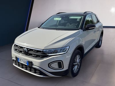 Volkswagen T-Roc 1.0 TSI Life del 2022 usata a Fisciano