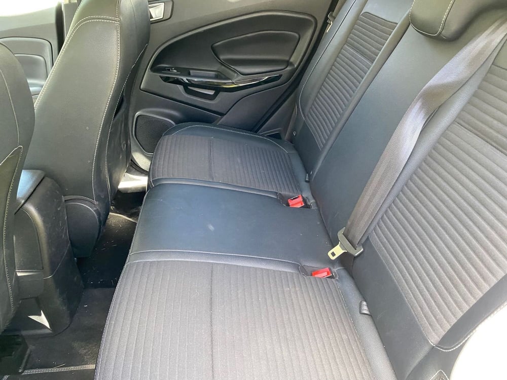 Ford EcoSport usata a Salerno (8)