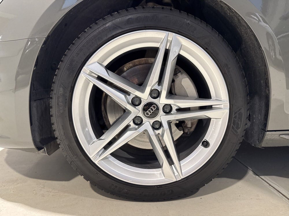 Audi A4 Avant usata a Prato (9)