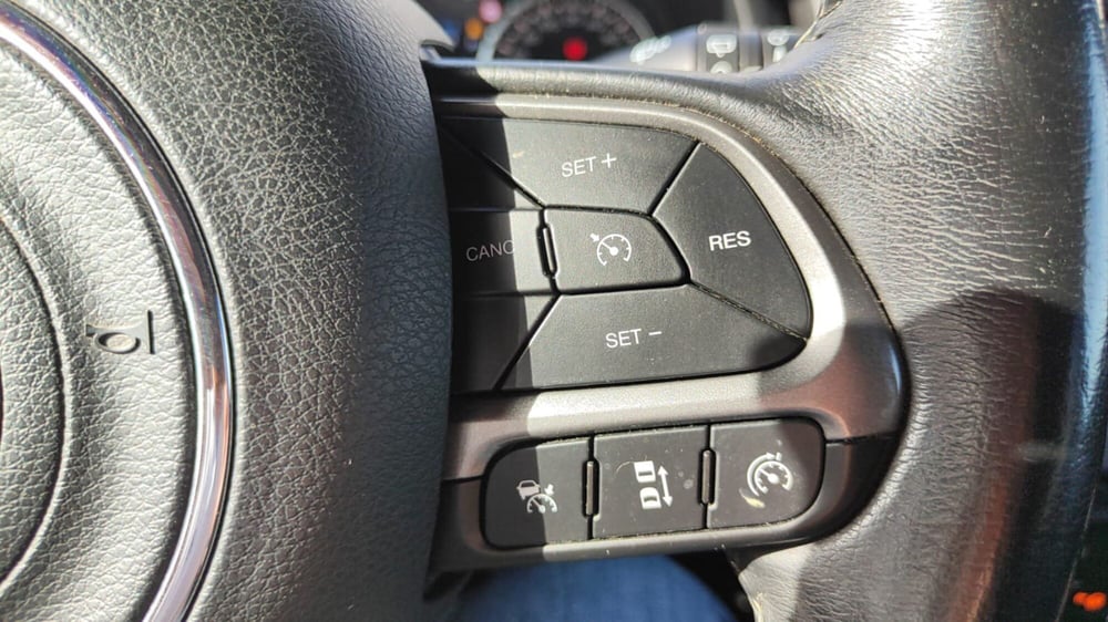 Jeep Renegade usata a Firenze (17)