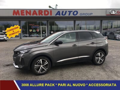 Peugeot 3008 PureTech Turbo 130 S&amp;S Allure Pack del 2023 usata a Bernezzo