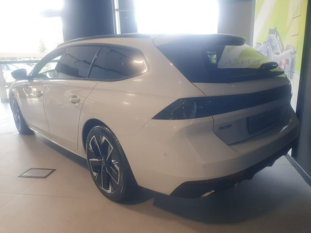 Peugeot 508 SW nuova a Frosinone (10)