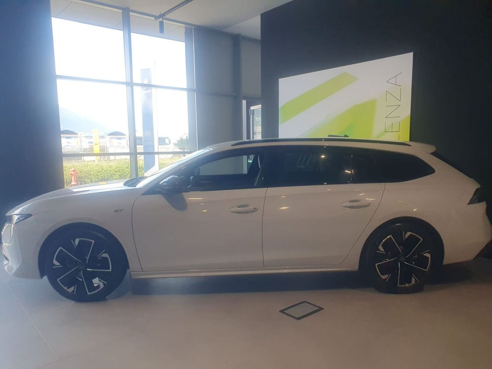 Peugeot 508 SW nuova a Frosinone (8)