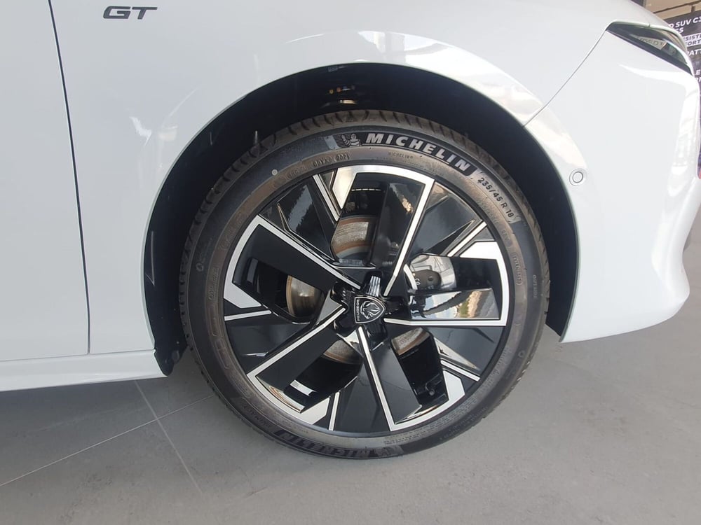 Peugeot 508 SW nuova a Frosinone (9)