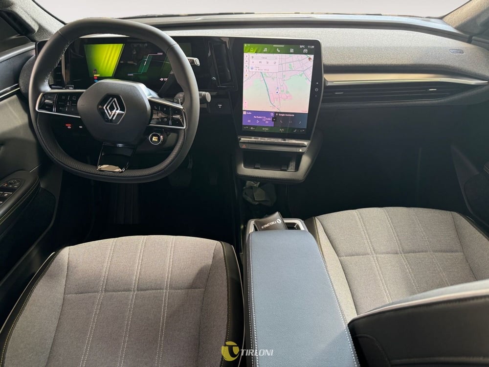 Renault Scenic E-Tech Electric usata a Milano (13)