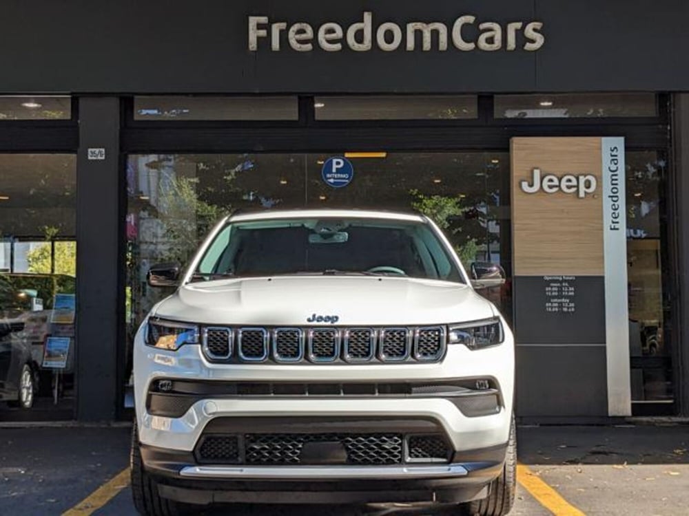 Jeep Compass nuova a Parma (2)