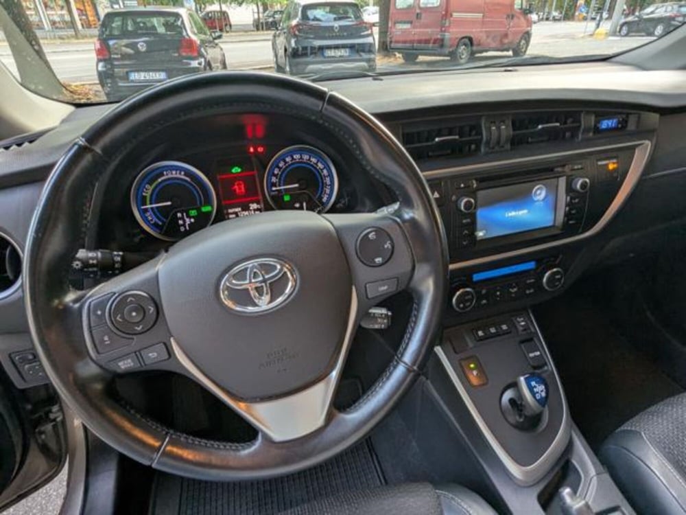 Toyota Auris usata a Parma (11)