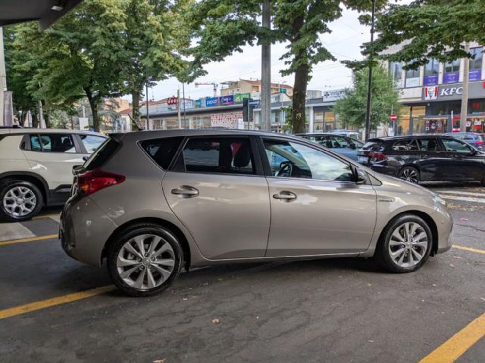 Toyota Auris usata a Parma (6)