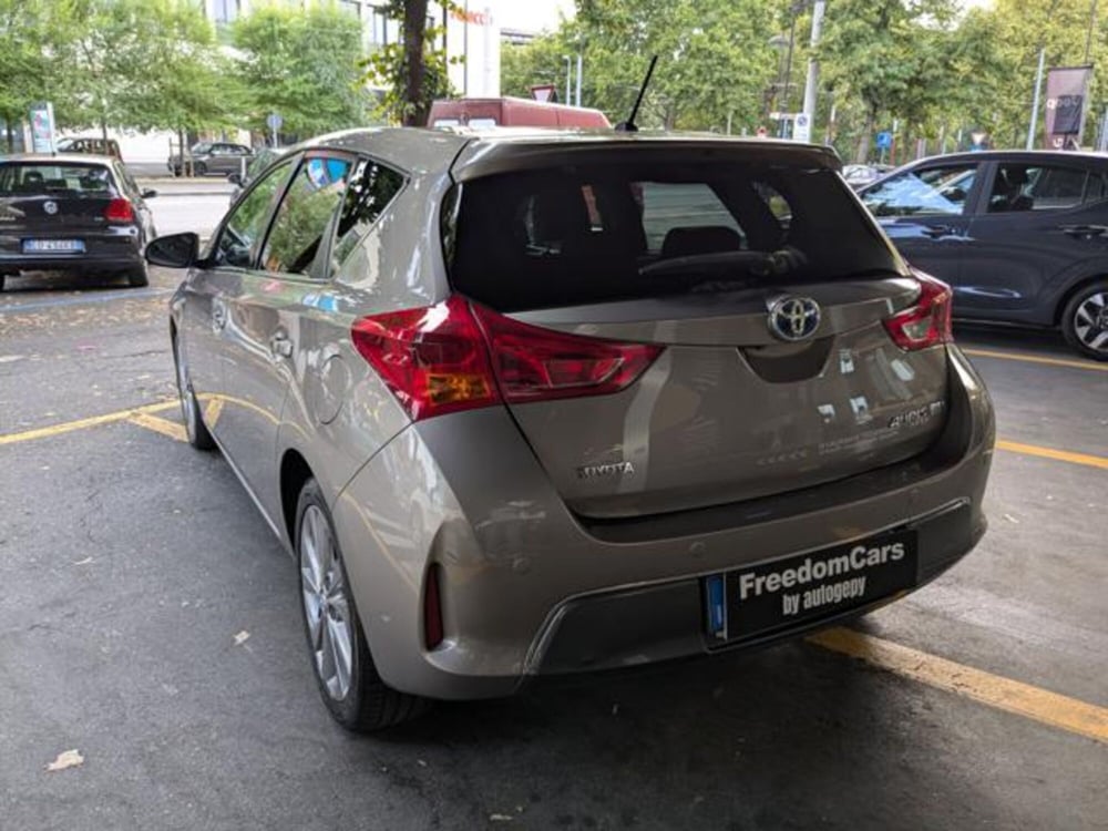Toyota Auris usata a Parma (8)
