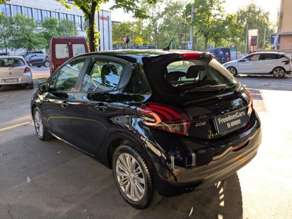 Peugeot 208 usata a Parma (8)