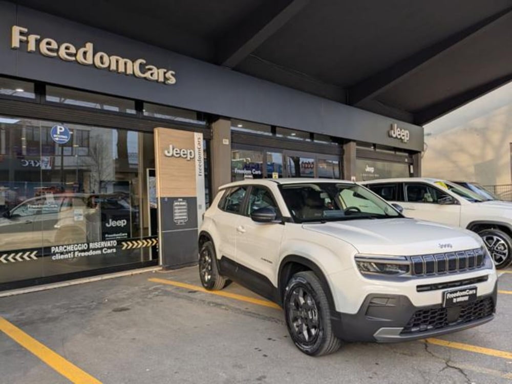 Jeep Avenger nuova a Parma (5)
