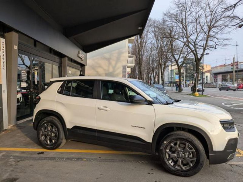 Jeep Avenger nuova a Parma (6)
