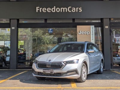 Skoda Octavia Station Wagon 1.5 G-TEC DSG Wagon Executive del 2021 usata a Parma