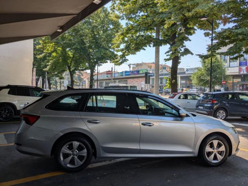 Skoda Octavia Station Wagon usata a Parma (7)