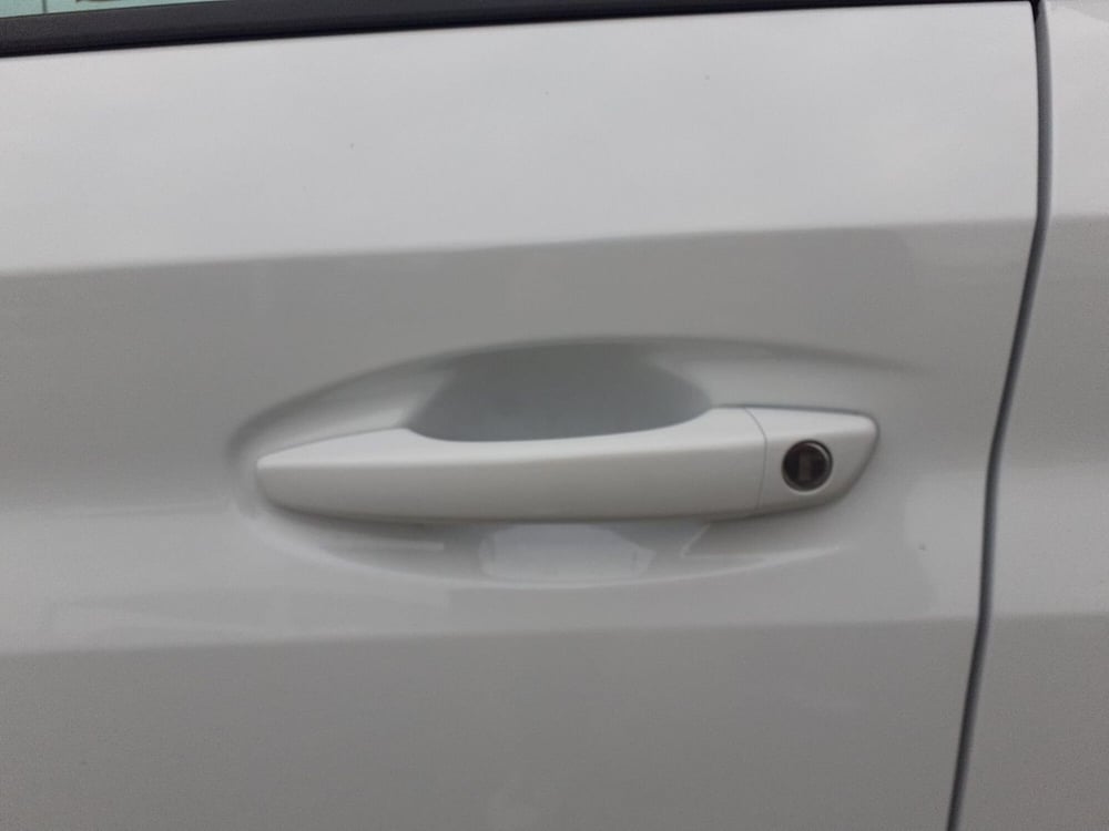 Peugeot 208 nuova a Parma (11)