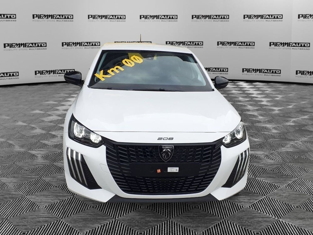 Peugeot 208 nuova a Parma (8)