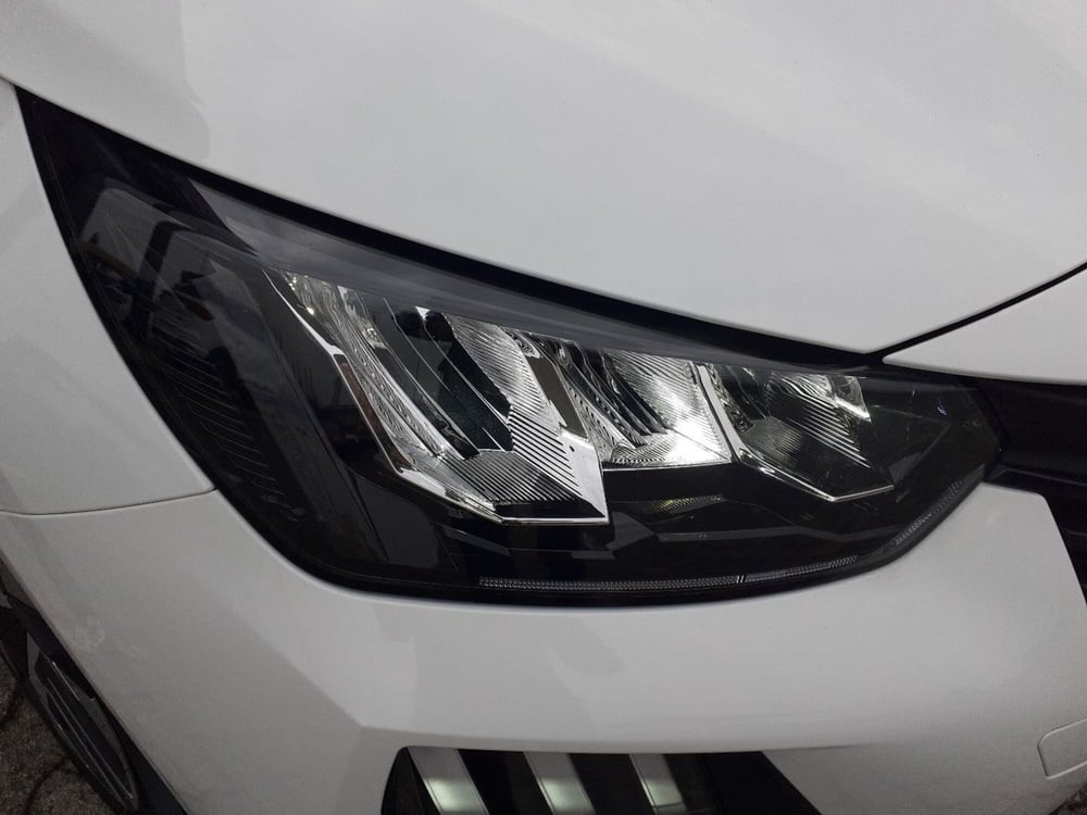 Peugeot 208 nuova a Parma (9)