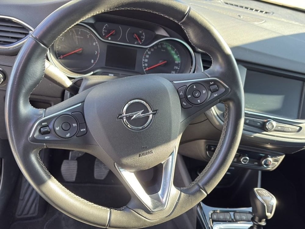 Opel Crossland usata a Foggia (11)