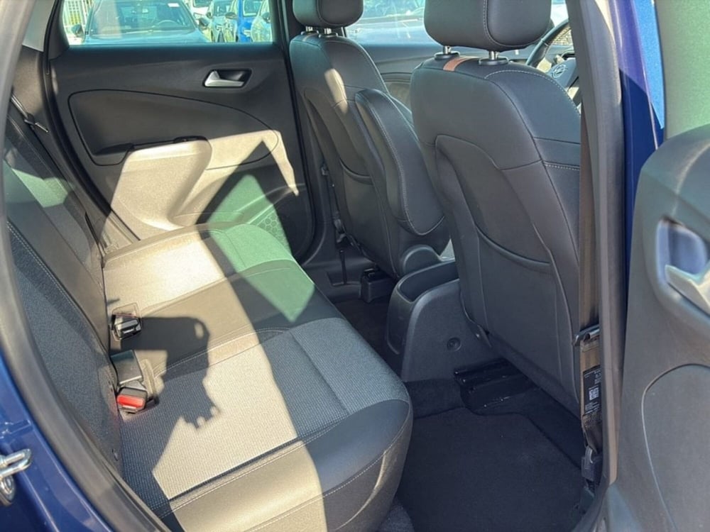 Opel Crossland usata a Foggia (17)