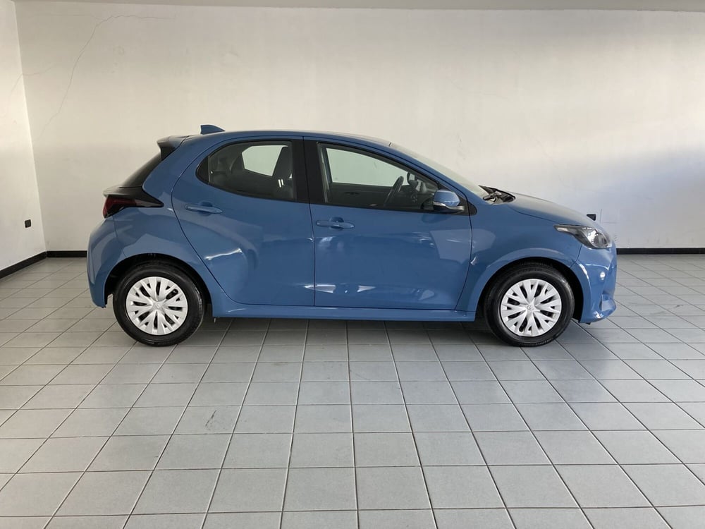 Toyota Yaris usata a Barletta-Andria-Trani (5)