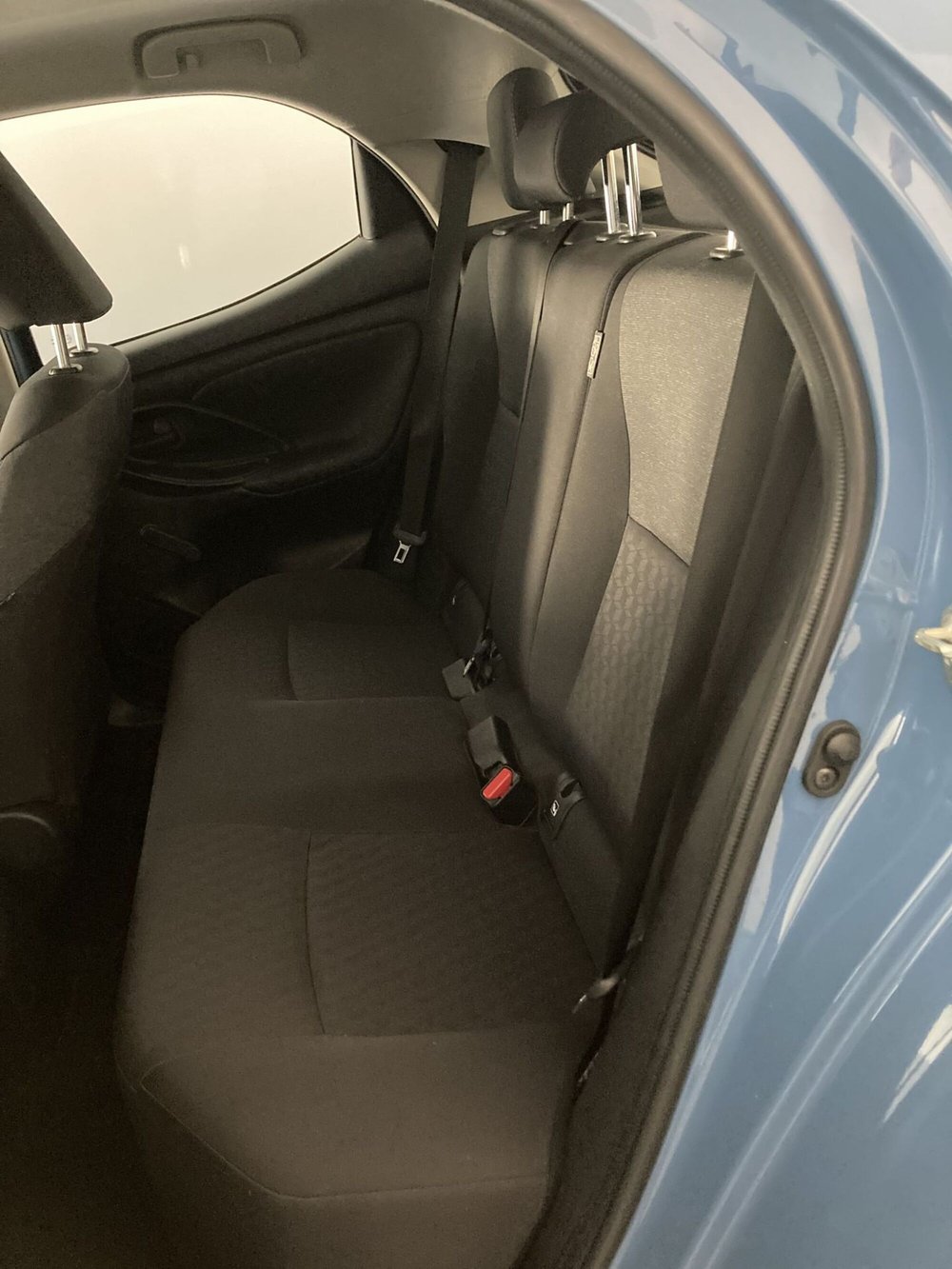 Toyota Yaris usata a Barletta-Andria-Trani (8)