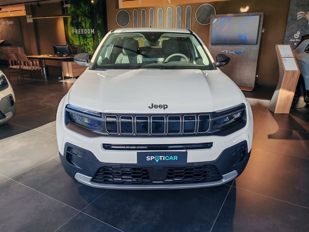 Jeep Avenger nuova a Arezzo (2)