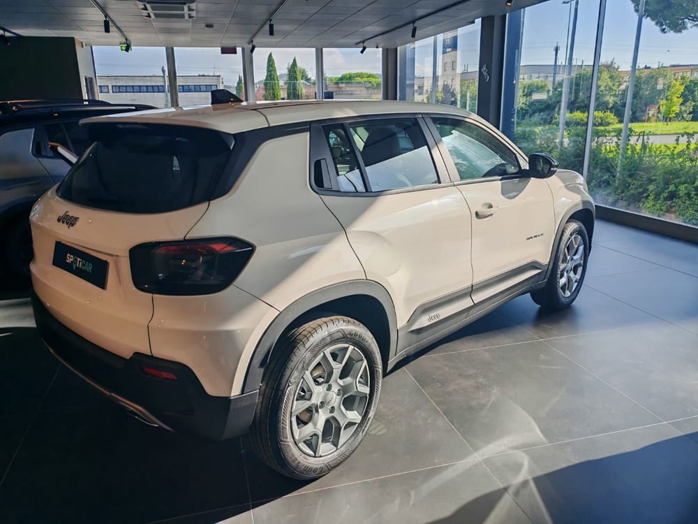 Jeep Avenger nuova a Arezzo (6)