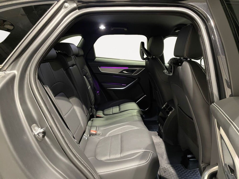 Jaguar F-Pace usata a Ravenna (5)