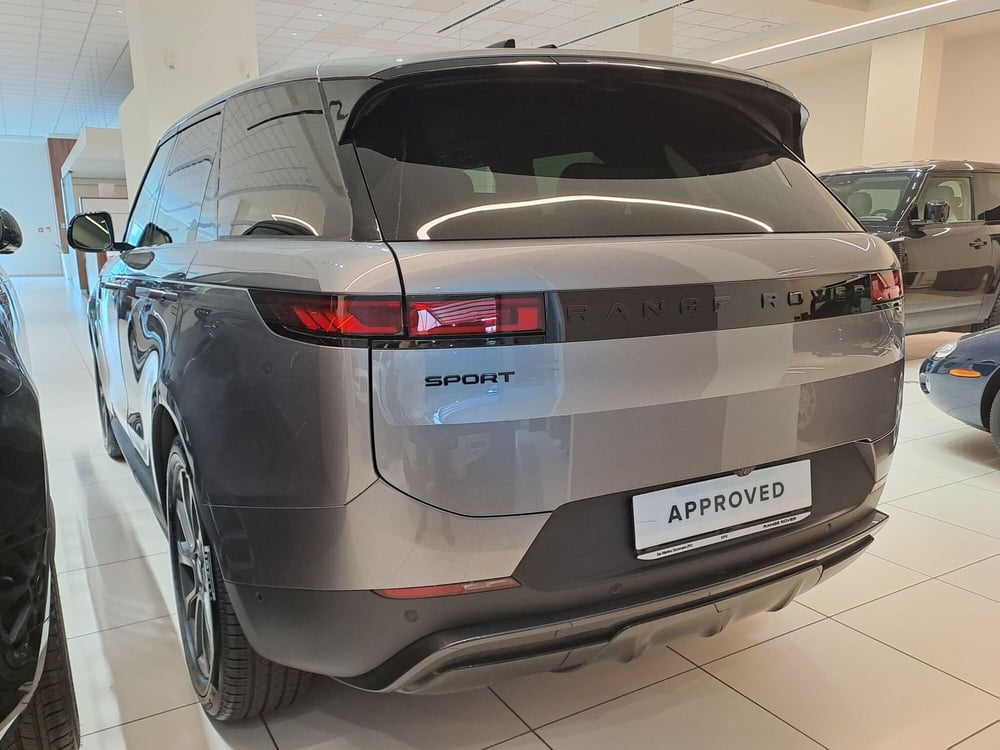 Land Rover Range Rover Sport usata a Pavia (2)