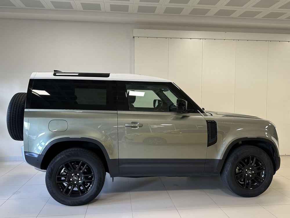 Land Rover Defender usata a Lodi (6)