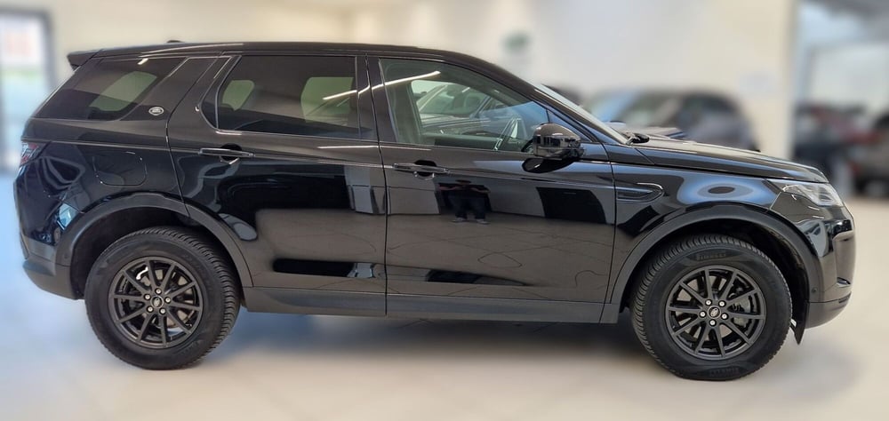 Land Rover Discovery Sport usata a Modena (6)
