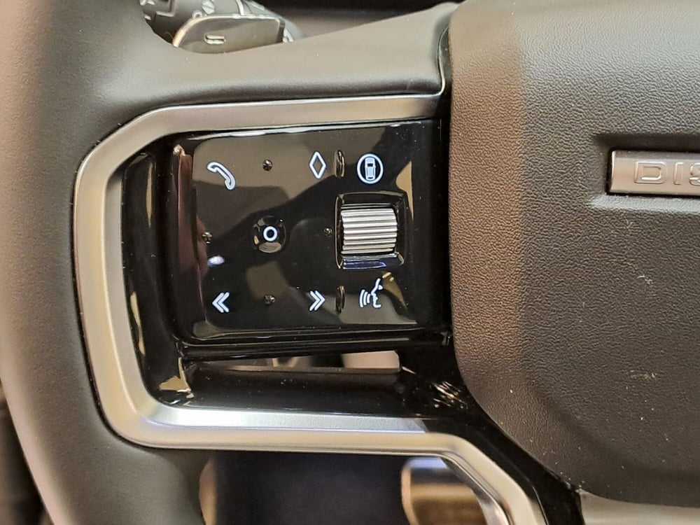 Land Rover Discovery Sport usata a Pavia (16)