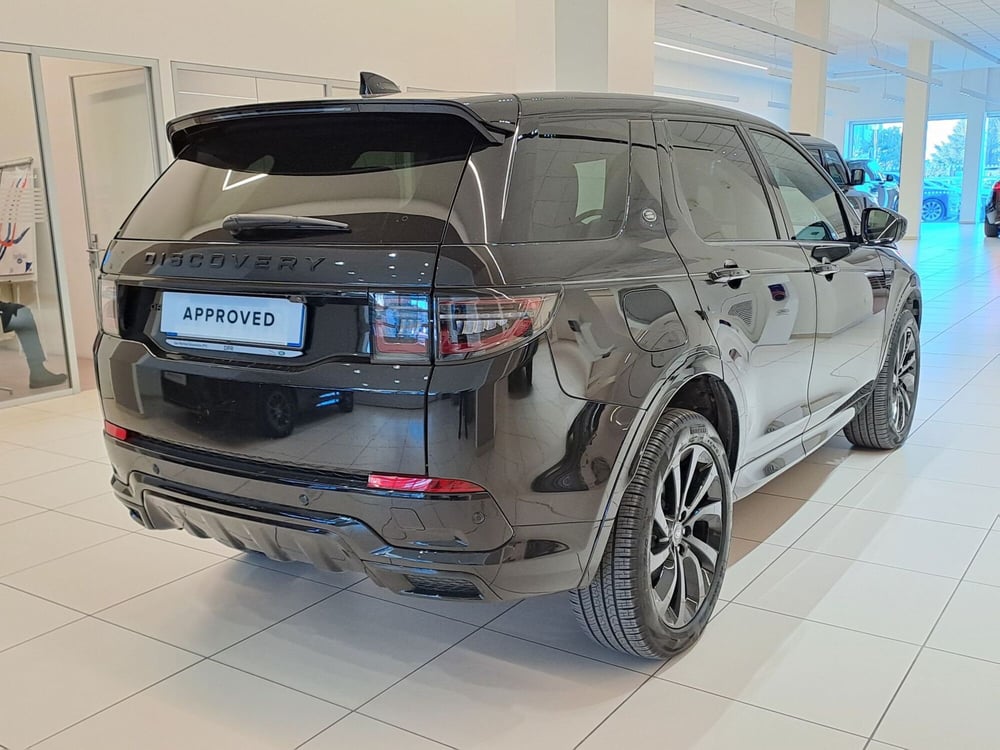 Land Rover Discovery Sport usata a Pavia (2)